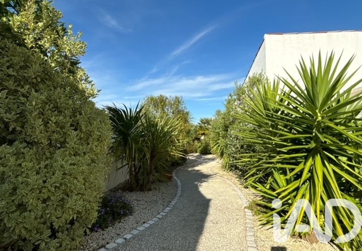 Villa i La Flotte, Charente-Maritime, La Flotte - € 1.450.000 | Ref: 83056 - foto 1
