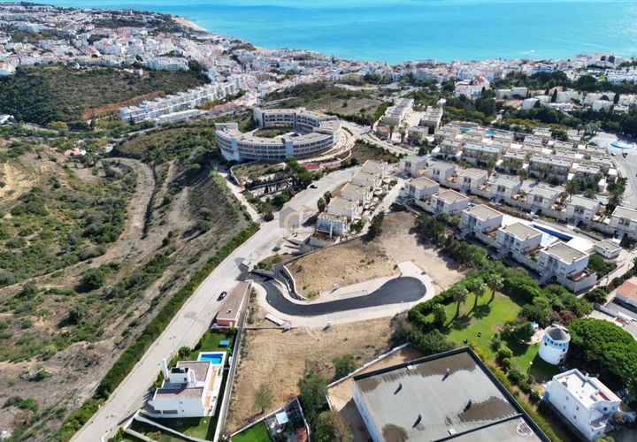 Helårsgrund i Albufeira, Faro, Albufeira - € 850.000 | Ref: OP164 - foto 1