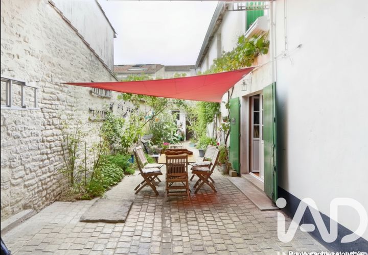 Landsbyhus i La Flotte, Charente-Maritime, La Flotte - € 1.297.500 | Ref: 48947 - foto 1