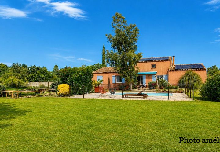 Villa in Arles, Bouches-du-Rhone, Arles - € 450.000 | Ref: VM1080-ACTIVPATRIMONIA - foto 1
