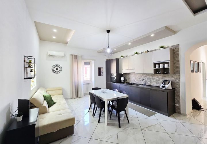 Leilighet i Naples, Naples, Naples - € 185 000 | Ref: PTR-1636 - foto 1