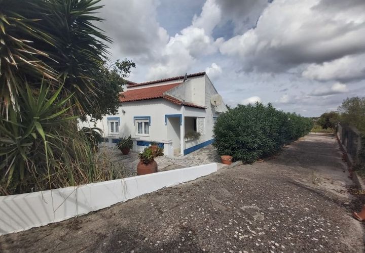 Villa i Montijo, Setubal, Montijo - € 250.000 | Ref: CAS_431 - foto 1