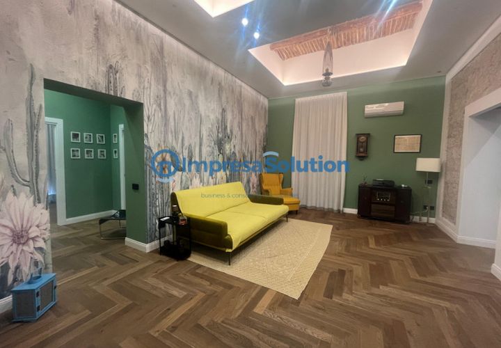 Leilighet i Naples, Naples, Naples - € 330 000 | Ref: stazione.c - foto 1