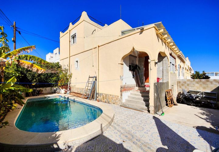 Villa a San Miguel De Salinas, Alicante, San Miguel De Salinas - € 189.900 | Ref: MLSC1590421/13477 - foto 1