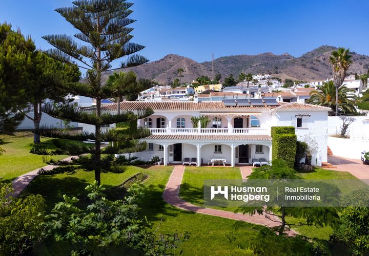 Villa i Nerja, Malaga, Nerja - € 1 590 000 | Ref: HN596 - foto 1