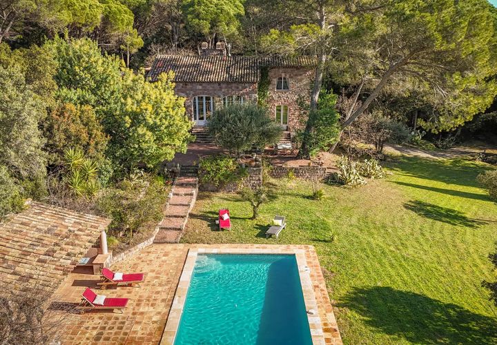 Villa i Saint-Raphael, Var, Saint-Raphael - € 2.200.000 | Ref: HH-16069807 - foto 1