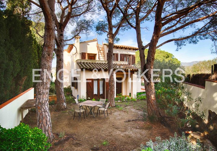 Villa i Llanca, Gerona, Llanca - € 770.000 | Ref: W-04816D - foto 1