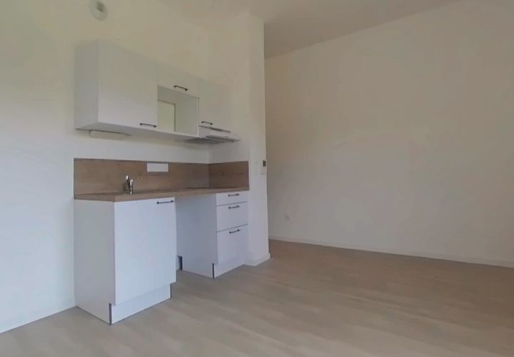 Apartament a Laval, Mayenne, Laval - € 522/mes | Ref: 0069489 - foto 1