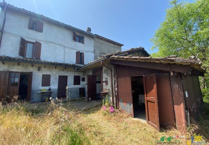 Byhus i Medesano, Parma, Medesano - € 40.000 | Ref: usn890-1 - foto 1