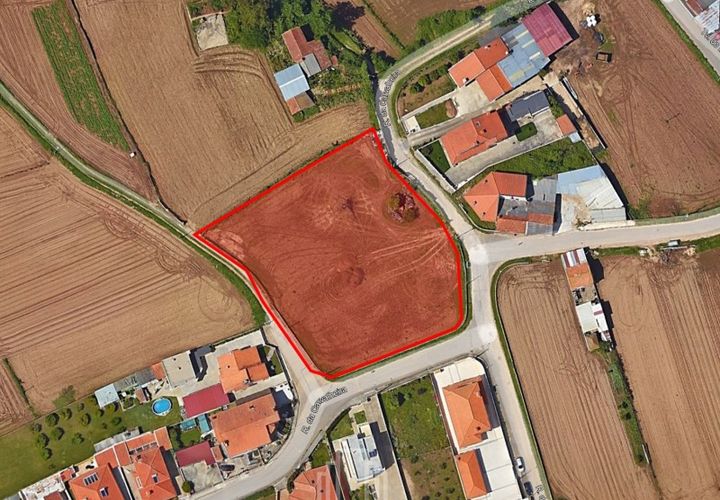 Helårsgrund i Ovar, Aveiro, Ovar - € 85.000 | Ref: 366-OVR - foto 1