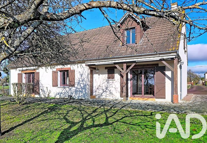 Villa a Gien, Loiret, Gien - € 199.000 | Ref: 18093 - foto 1