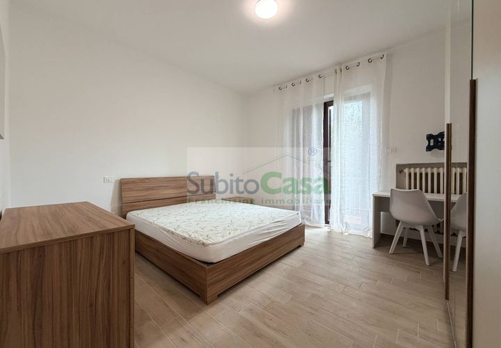 Villa a Chieti, Chieti, Chieti - € 310/mes | Ref: E 488 - foto 1