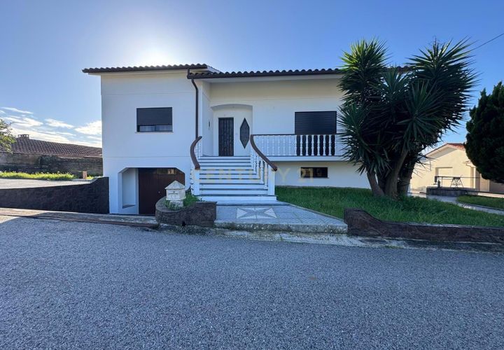 Villa i Pombal, Leiria, Pombal - € 242.500 | Ref: C0381-00864 - foto 1
