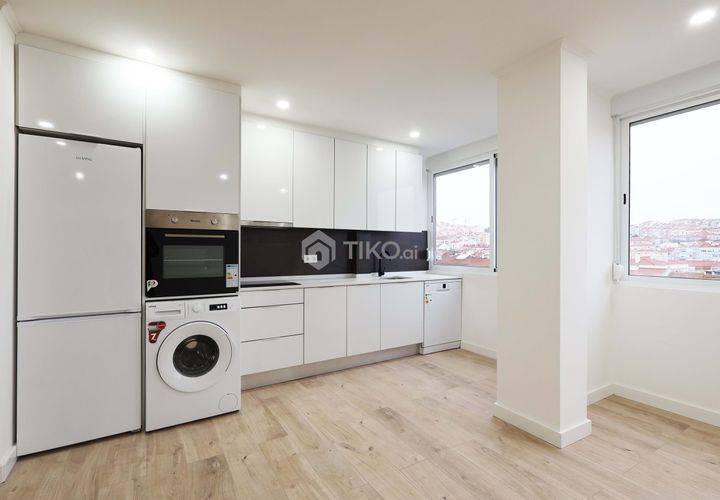 Lejlighed i Amadora, Lisbon, Amadora - € 349.000 | Ref: 20260207-1 - foto 1
