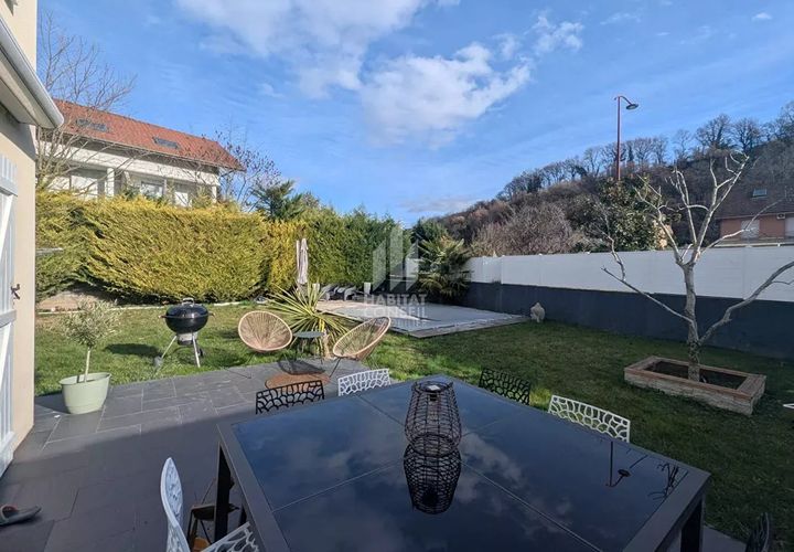 Villa i Vif, Isere, Vif - € 380 000 | Ref: 86737179 - foto 1