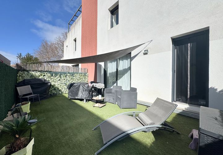Leilighet i Vitrolles, Bouches-du-Rhone, Vitrolles - € 250 000 | Ref: 86739772 - foto 1