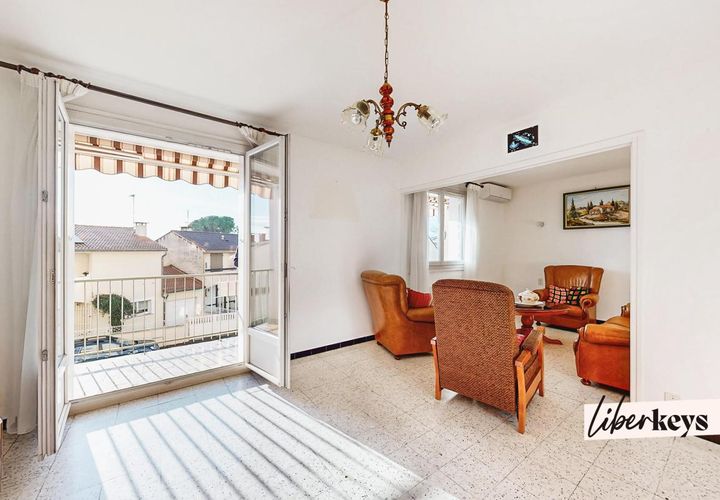 Lejlighed i Nimes, Gard, Nimes - € 145.000 | Ref: DOM28072 - foto 1