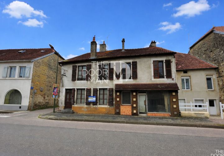 Villa i Langres, Haute-Marne, Langres - € 49.000 | Ref: 9524 - foto 1