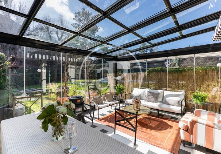 Villa a La Moraleja, Madrid, La Moraleja - € 1.299.000 | Ref: VMN2603016 - foto 1