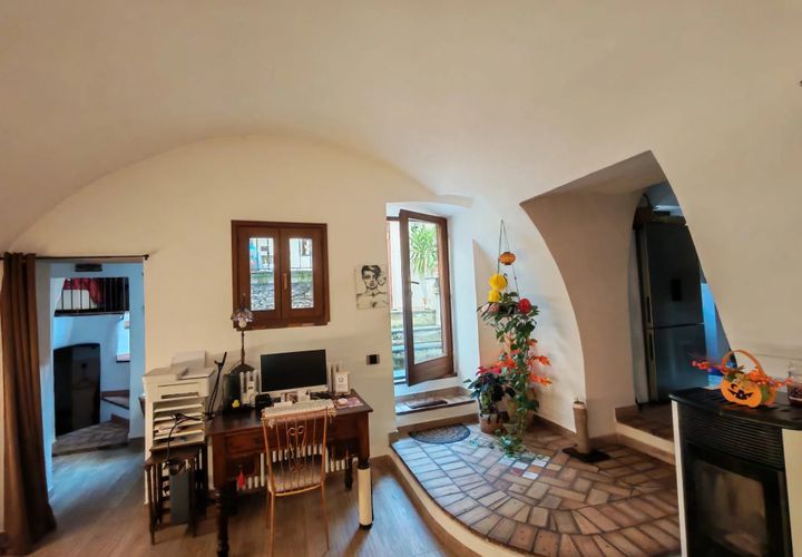 Landejendom i Dolceacqua, Imperia, Dolceacqua - € 210.000 | Ref: 86702744 - foto 1