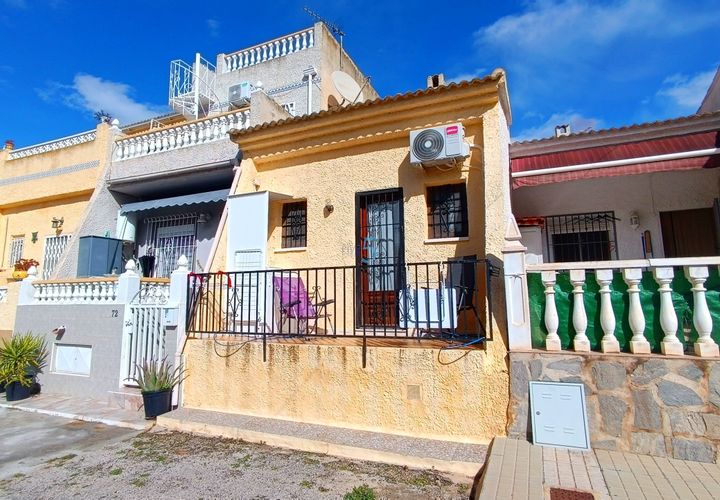 Bungalou a La Marina, Alicante, La Marina - € 99.500 | Ref: P8688 - foto 1