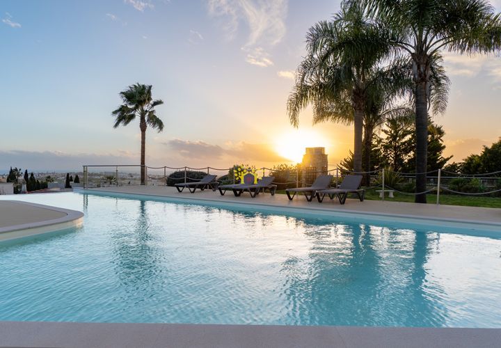 Lejlighed i Albufeira, Faro, Albufeira - € 445.000 | Ref: LTH213 - foto 1