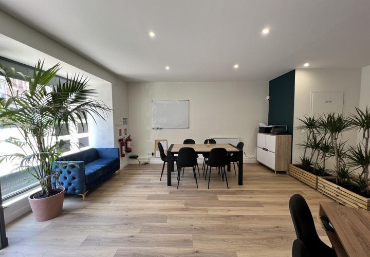 Erhvervsejendom i Macon, Saone-et-Loire, Macon - € 75.000 | Ref: MACON_ANTHO - foto 1