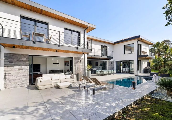 Villa i Anglet, Pyrenees-Atlantiques, Anglet - € 2.498.000 | Ref: M1818 - foto 1