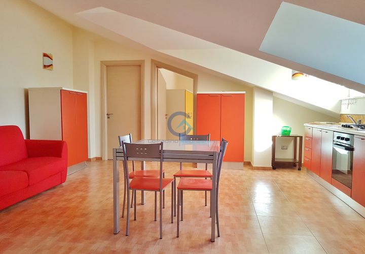 Apartament a Catanzaro, Catanzaro, Catanzaro - € 500/mes | Ref: CZ01-AA136 - foto 1