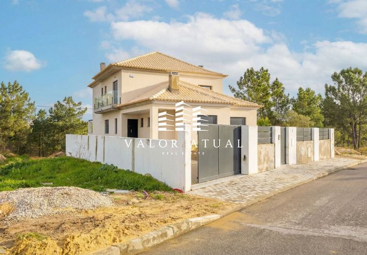 Villa i Seixal, Setubal, Seixal - € 700.000 | Ref: 101JF26 - foto 1