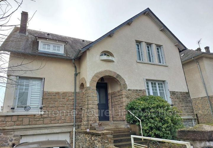 Villa a Egletons, Correze, Egletons - € 174.900 | Ref: 913V675M-tw - foto 1
