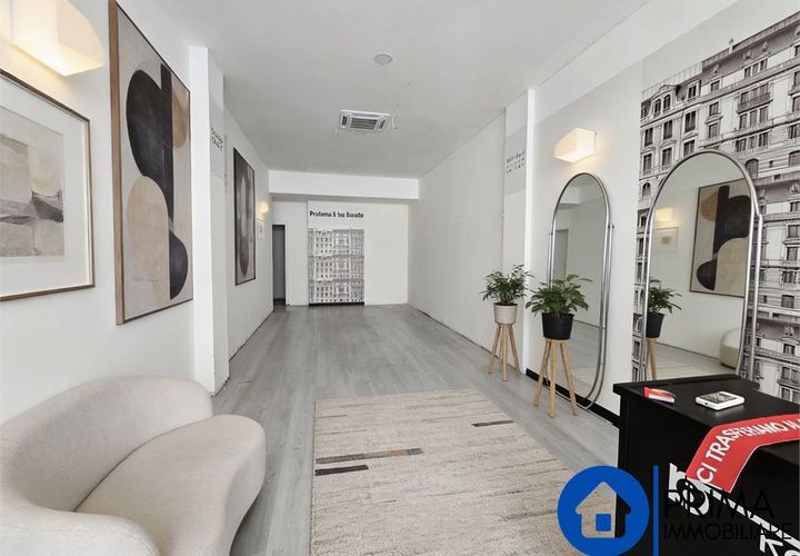 L'establiment comercial a Terni, Terni, Terni - € 1.000/mes | Ref: UDR-2069 - foto 1
