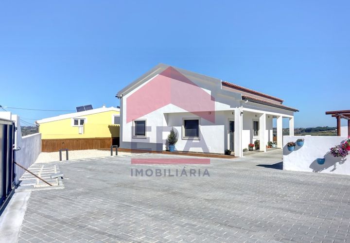 Villa a Cadaval, Lisbon, Cadaval - € 417.000 | Ref: 130250243 - foto 1