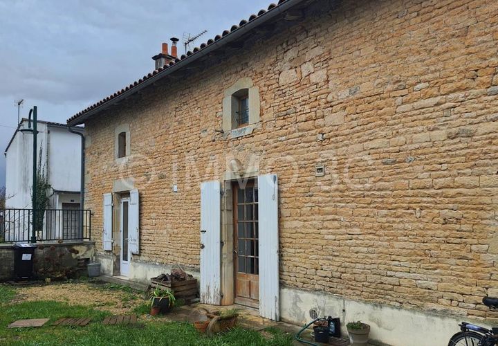 Landsbyhus i Chaunay, Vienne, Chaunay - € 69.740 | Ref: 5252 - foto 1