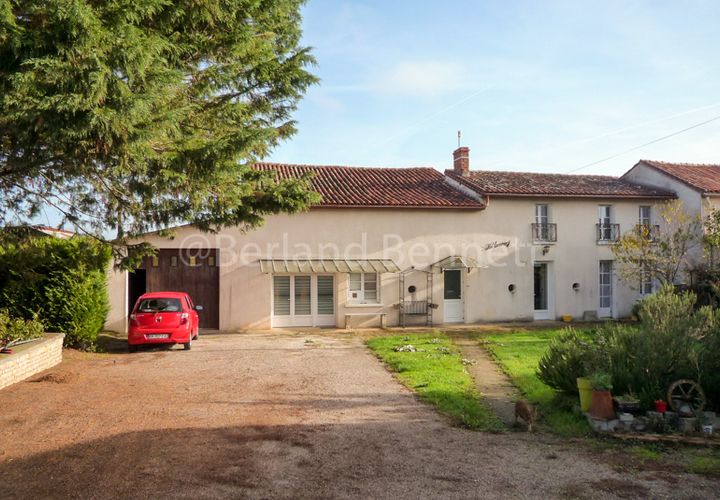Masia a Ruffec, Charente, Ruffec - € 144.850 | Ref: 5250 - foto 1