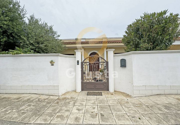 Villa i Pulsano, Taranto, Pulsano - € 549.000 | Ref: 3918459182 - foto 1