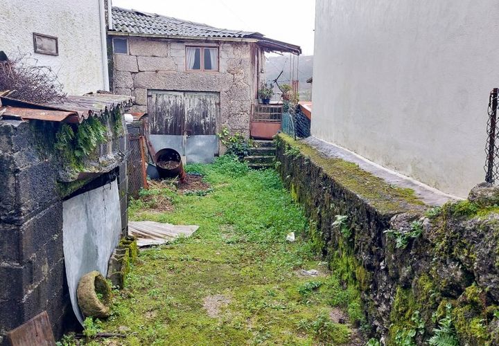 Byhus i Vieira do Minho, Braga, Vieira do Minho - € 36.150 | Ref: 212128 - foto 1