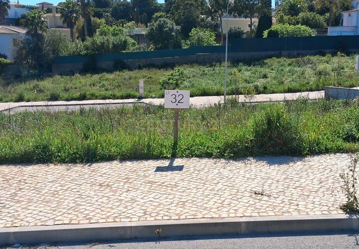 Helårsgrund i Luz, Faro, Luz - € 340.000 | Ref: C0364-05456 - foto 1