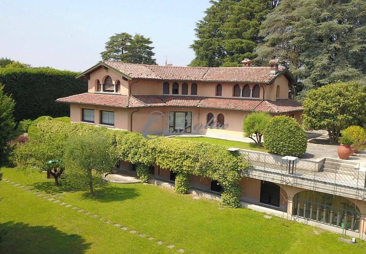Villa i Cantu, Como, Cantu - € 950.000 | Ref: L765 - foto 1