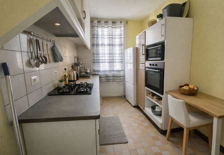 Leilighet i Rognac, Bouches-du-Rhone, Rognac - € 155 000 | Ref: 12043CN1352 - foto 1