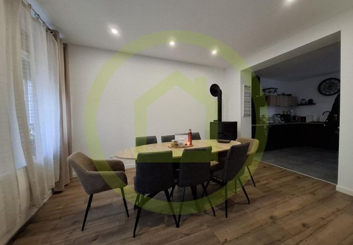 Villa a Jeumont, Nord, Jeumont - € 325.000 | Ref: 3011442998 - foto 1