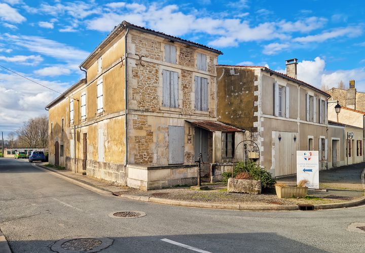 Villa i Brizambourg, Charente-Maritime, Brizambourg - € 129.000 | Ref: 340938650496 - foto 1