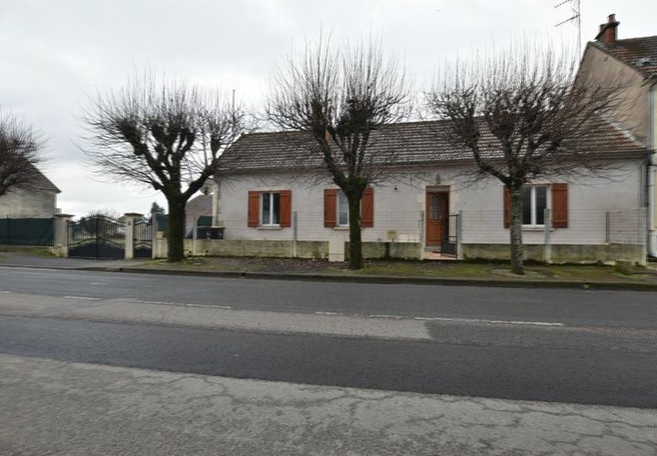 Villa a Nevers, Nievre, Nevers - € 125.000 | Ref: 340937682358 - foto 1
