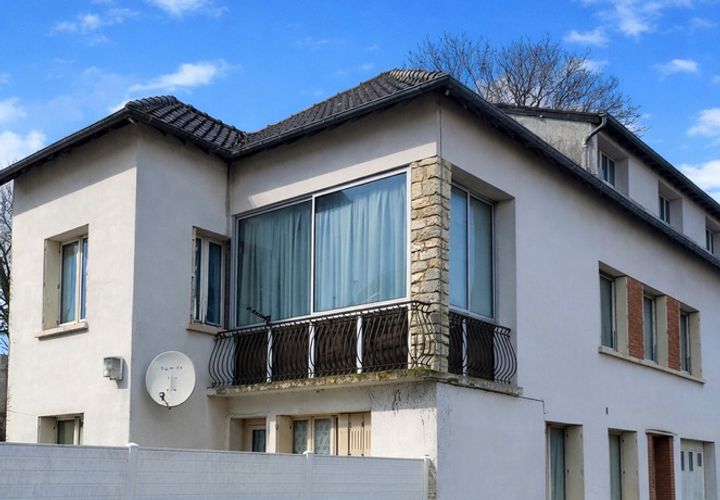 Villa a La Loupe, Eure-et-Loir, La Loupe - € 168.000 | Ref: 340932225575 - foto 1