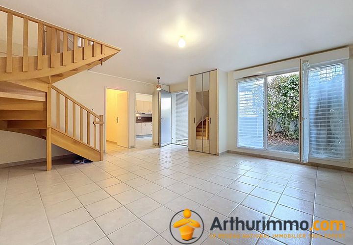 Villa a Nanterre, Hauts-de-Seine, Nanterre - € 515.000 | Ref: 86731679 - foto 1