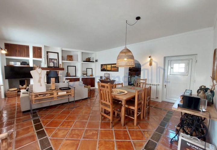 Villa i Caldas da Rainha, Leiria, Caldas da Rainha - € 450.000 | Ref: 6030 - foto 1