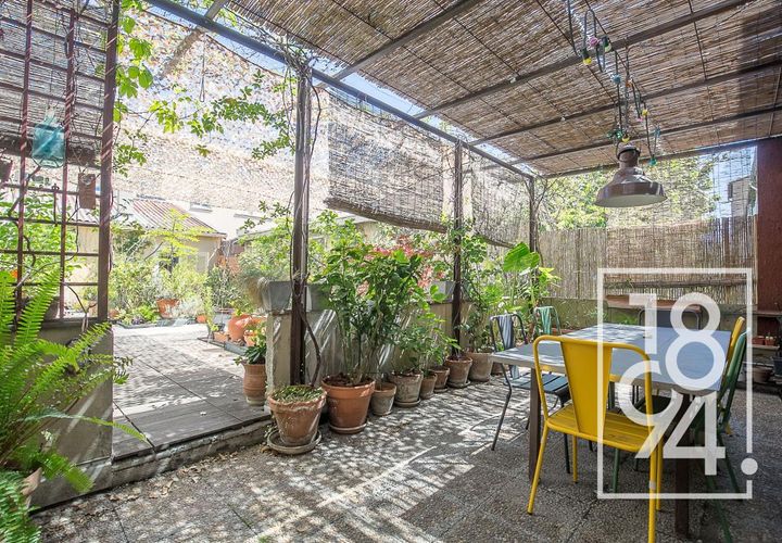 Duplex i Marseille, Bouches-du-Rhone, Marseille - € 423.000 | Ref: 5NO2-DWR-FAD - foto 1