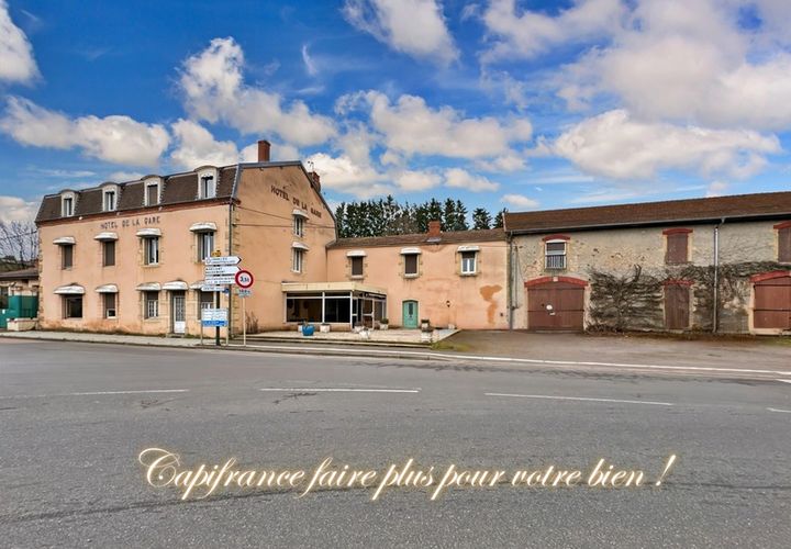 Villa a La Clayette, Saone-et-Loire, La Clayette - € 259.000 | Ref: 340932214937 - foto 1