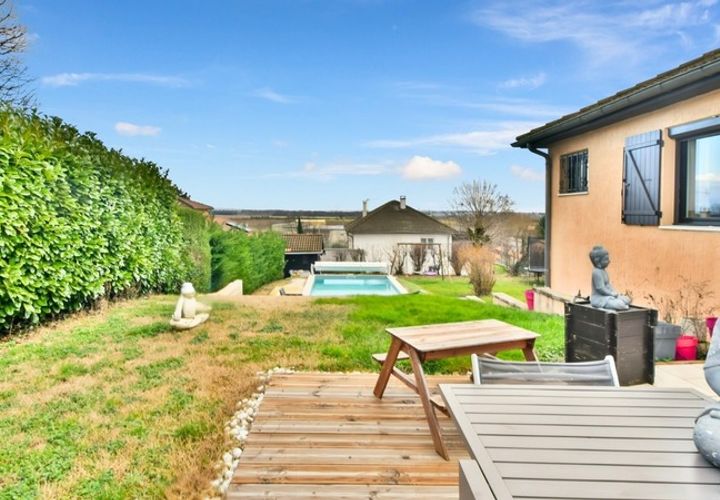 Villa i Jonage, Rhone, Jonage - € 519.000 | Ref: 340931373872 - foto 1