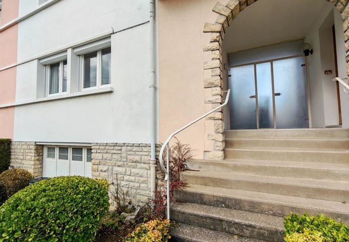 Villa a Dijon, Cote-d'Or, Dijon - € 280.000 | Ref: 340933737412 - foto 1